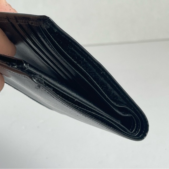 Givenchy Bi fold Black Men’s Wallet . Original - Picture 14 of 14